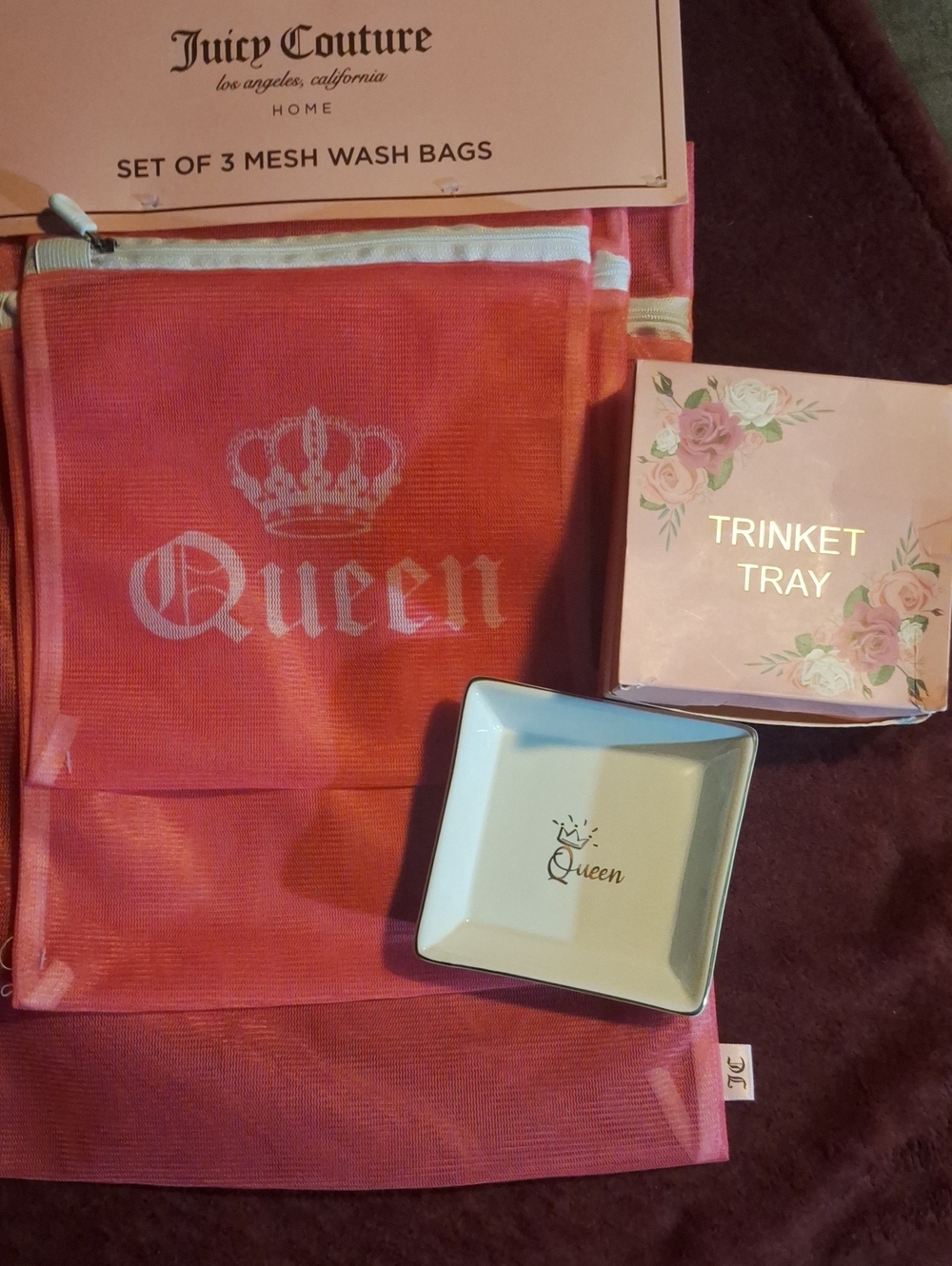 Juicy Couture Pink Mesh 'Queen' Wash Bag Set of 3 & QUEEN trinket Tray